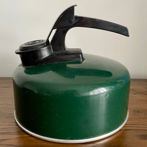 Green camping kettle (preloved)