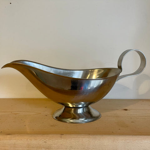 Stainless steel gravy jug (preloved)