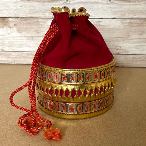 Decorative fabric drawstring purse (preloved)