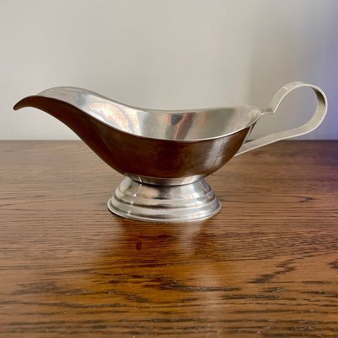 Stainless steel gravy jug (preloved)