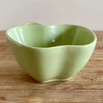 Gisela Graham apple shaped ceramic bowl - delicate item (preloved)