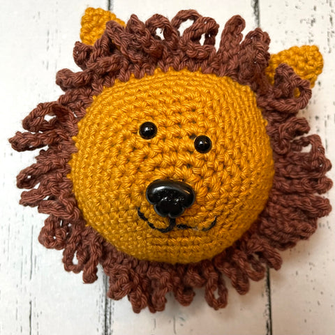 Crocheted animal head wall hanging - lion