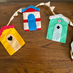 Handmade felt beach hut bunting (preloved)