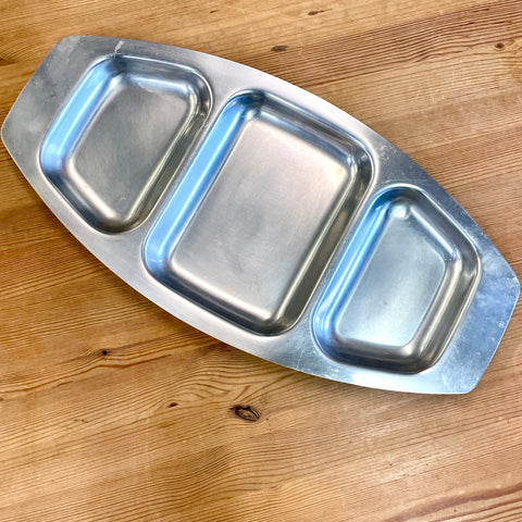 Stainless steel tray with 3 compartments (preloved)