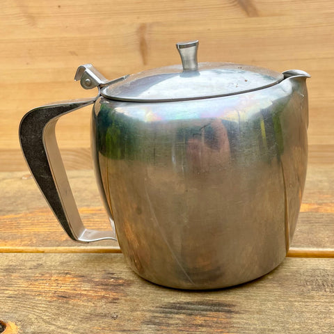 Stainless steel teapot with black plastic handle (preloved)