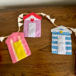 Handmade felt beach hut bunting (preloved)