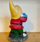 Cheeky garden gnome (preloved)
