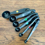 Set of 6 measuring spoons (preloved)