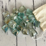 Bag of 20 glass pebbles