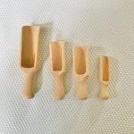 Wooden scoops (set of four)